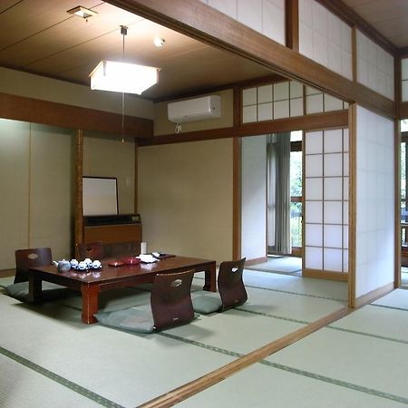 Inn Yokotei Nagatoro  Buitenkant foto
