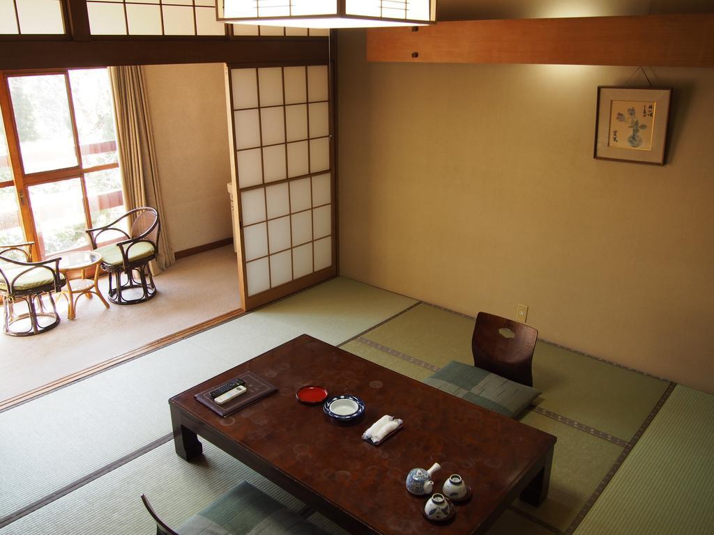 Inn Yokotei Nagatoro  Buitenkant foto