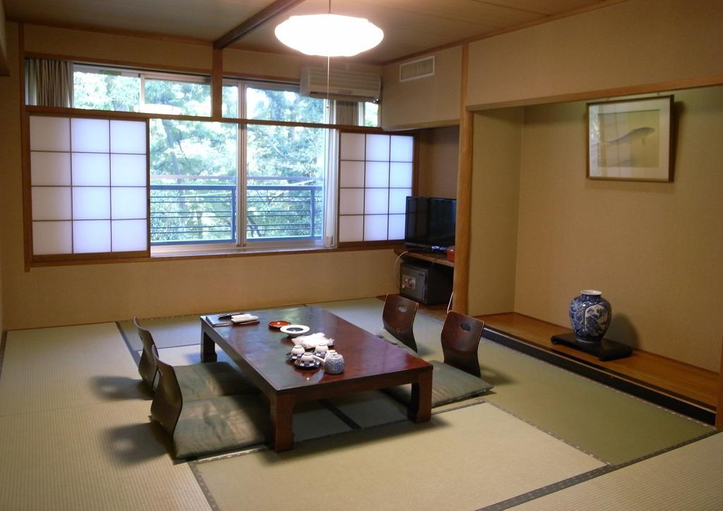 Inn Yokotei Nagatoro  Buitenkant foto